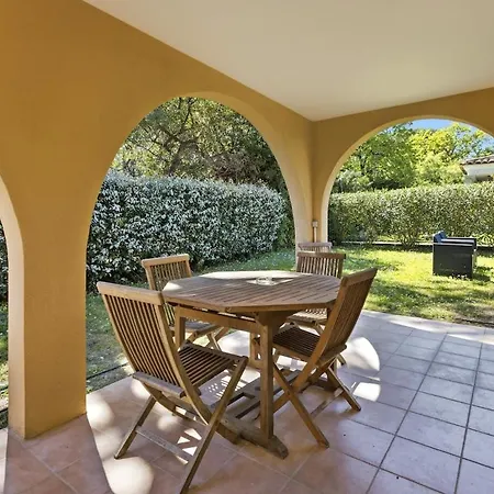 Spacious St-tropez - Terrace Garden Appartement